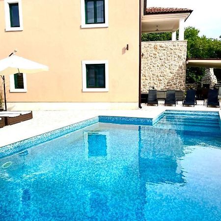 Villa Muraj-Kornic, Krk المظهر الخارجي الصورة