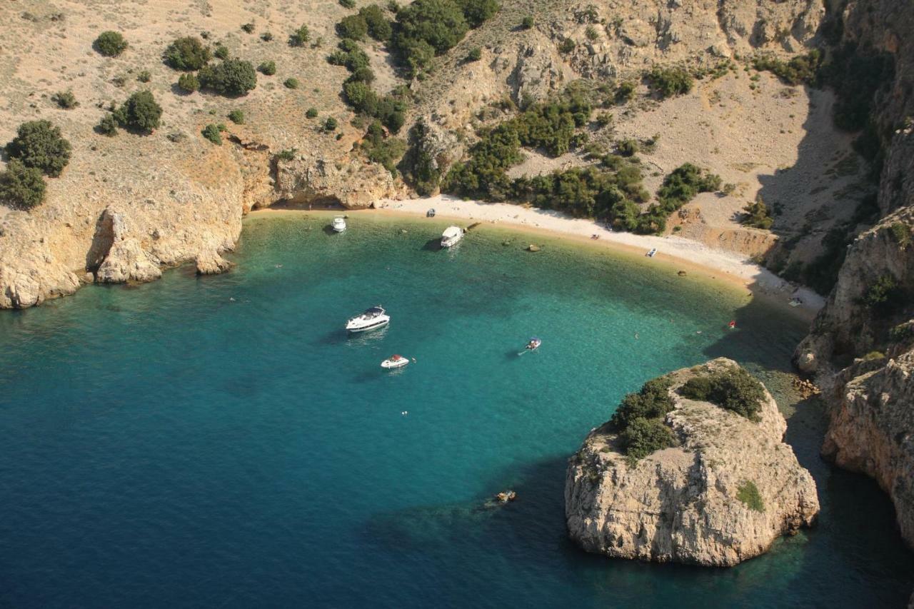 Villa Muraj-Kornic, Krk المظهر الخارجي الصورة